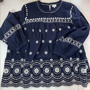 Crown & Ivy xxl navy with white details